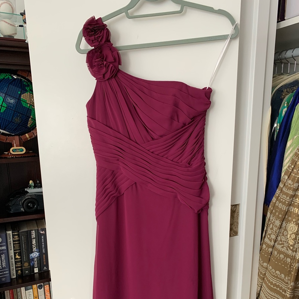 DAVID’S BRIDAL Bride maid/ party dress, size 4